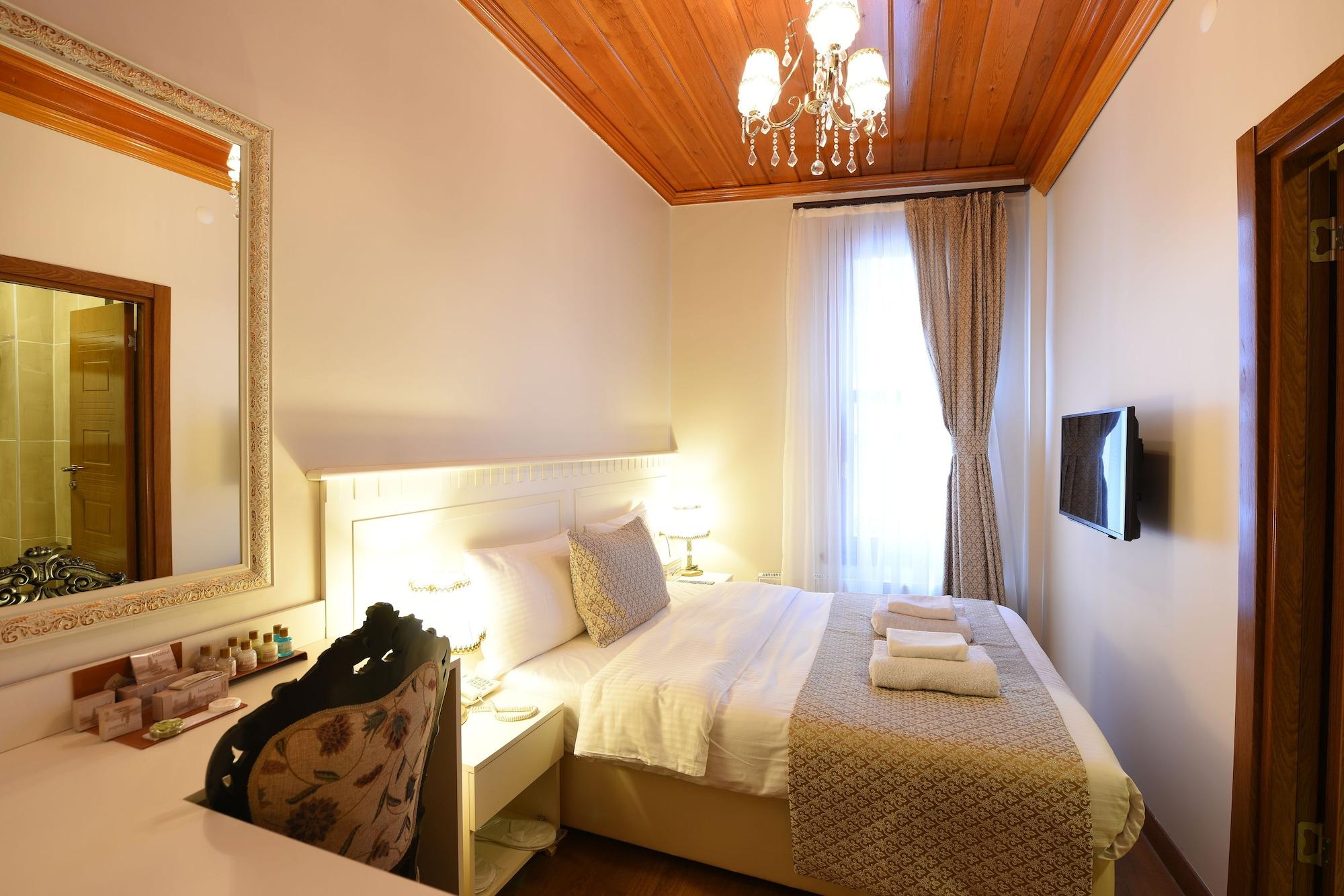 Elyka Hotel อิสตันบูล ภายนอก รูปภาพ